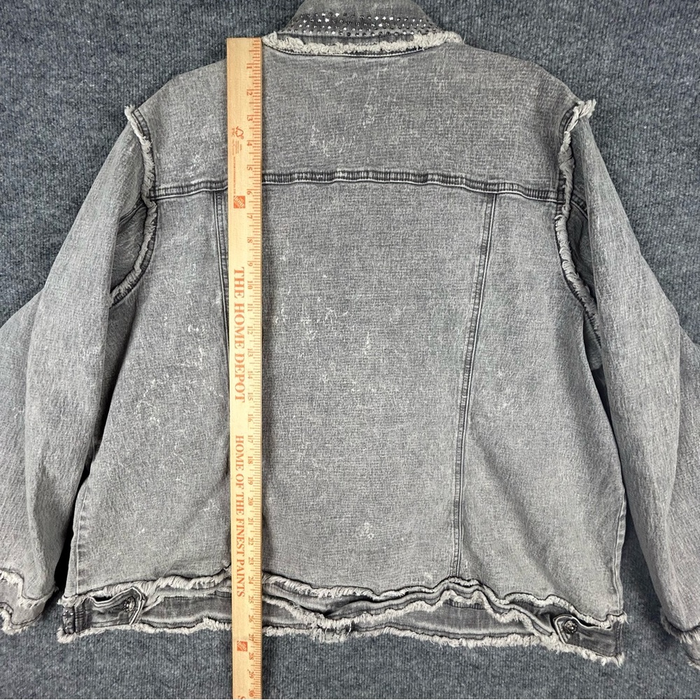 DG2 Diane Gilman 3X Grey Embellished Denim Jacket — Frayed & Studded - Picture 12 of 15